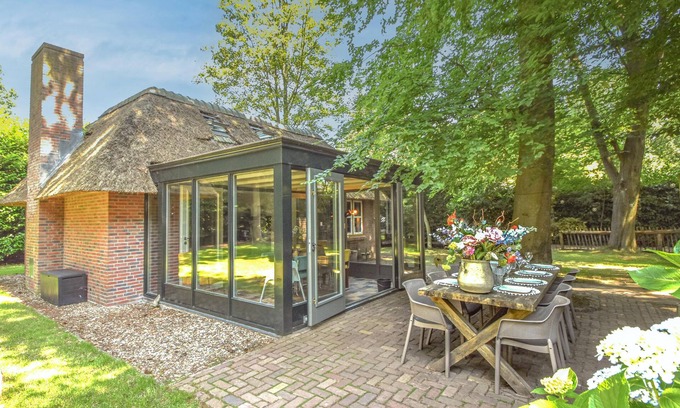 Haaren House | Cosy house with hot tub and sauna in the forest