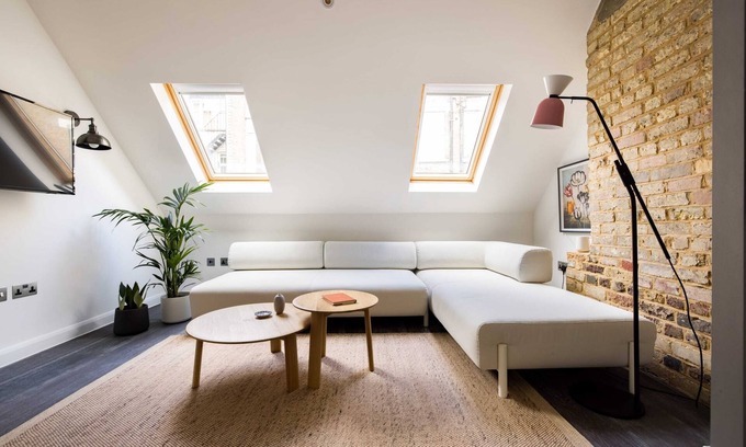 Chinatown Apartment | Cosy Leicester Sq 1BR - Netflix & Nespresso
