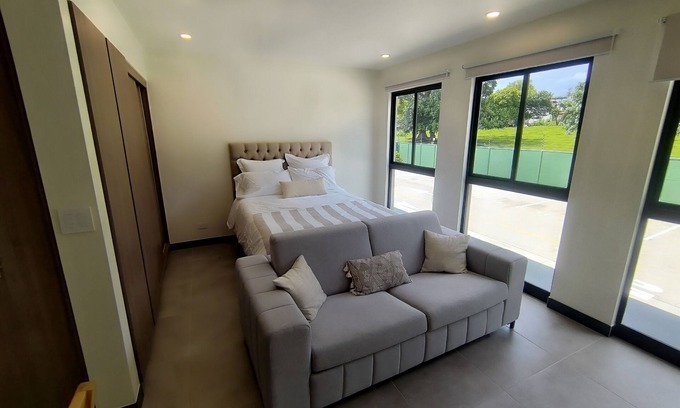 Alajuela Apartment | Cosy Loft - 3 Minutes From Airport SJO