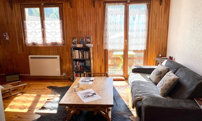Besse House | Cosy, peaceful house in the heart of the Oisans. Dogs admitted.