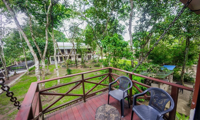 Aburi Bed & Breakfast | Cosy, personal, family-friendly nature retreat surrounded by trees and fresh air