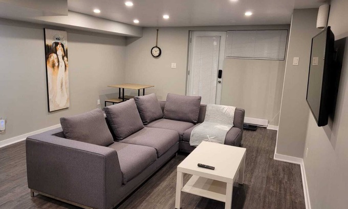Longueuil Apartment | COSY & QUIET APARTMENT near Montreal/South Shore CITQ #309764
