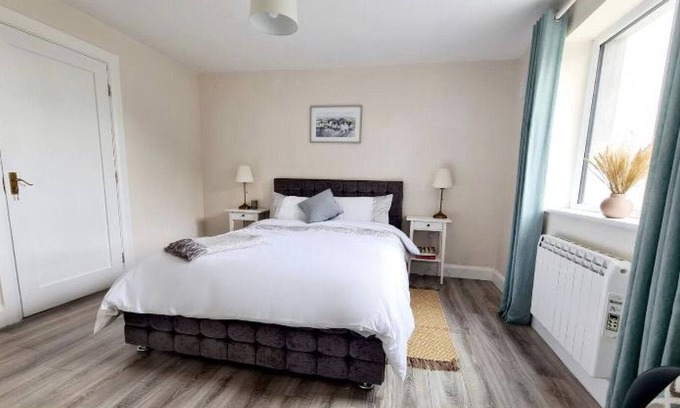 Croom Cottage | Cosy Spacious Cottage in the Limerick Countryside