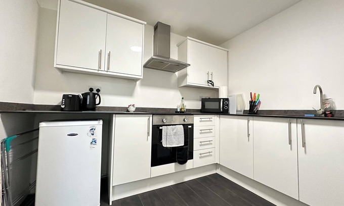 Ilkeston Apartment | Cosy Studio Escape in Ilkeston with Netflix