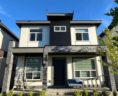 Surrey Apartment | cosy suite by sea and golf courses near Vancouver
