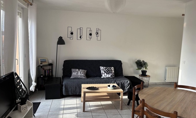 Gujan-Mestras Apartment | Cosy T2 apartment in Gujan-Mestras/Bassin d'Arcachon