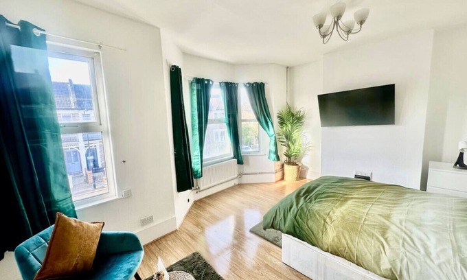Lewisham Apartment | Cosy two bedroom apartment,SE13