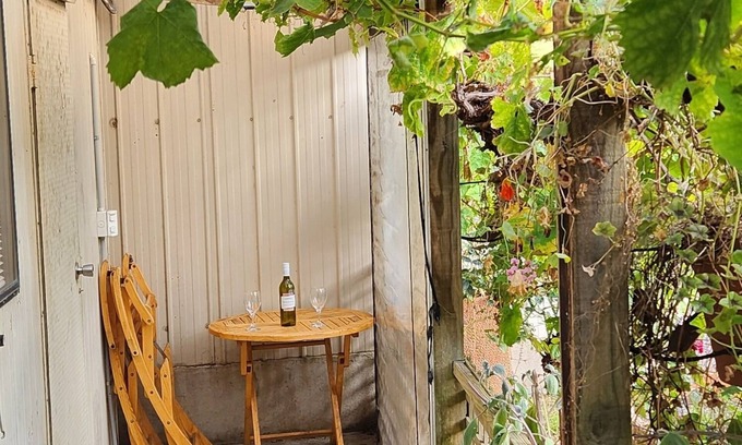 Warrnambool House | Cosy unit under the vine with separate bedroom and toilet. nnn
