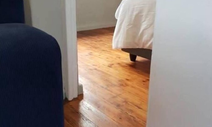 Rosebank Apartment | Cosy Victorian Style Full Apartment
