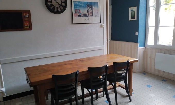 Melle House | Cosy village house, 3 comfortable bedrooms, garden, terrace, MELLE