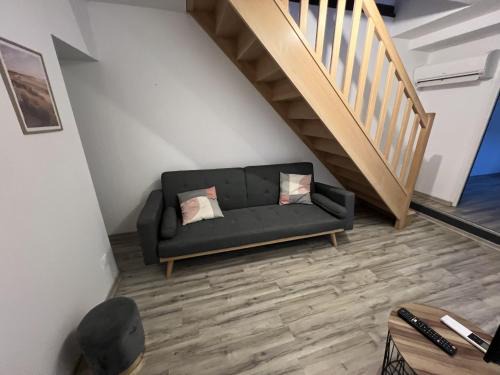 Henriville Apartment | Cote Jardin, AMIENS 4-6 P