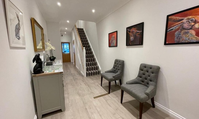 Cirencester House | Cotswold Hare