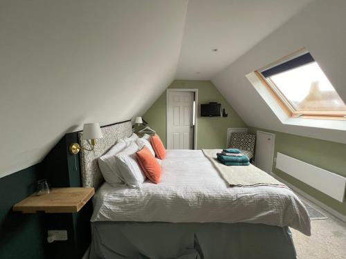 Banbury Apartment | Cotswold Retreat - Private & Peaceful
