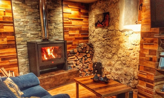 Tubilla del Lago Cottage | Cottage 1904 for 8 people