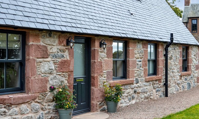 Kirriemuir Cottage | Cottage ∙ 2 bedrooms ∙ 4 guests