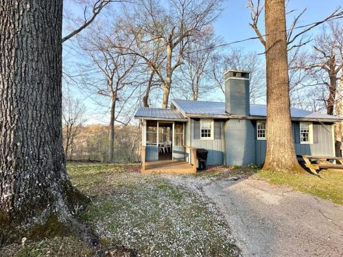 Nancy House | Cottage 6- Lees Ford Marina
