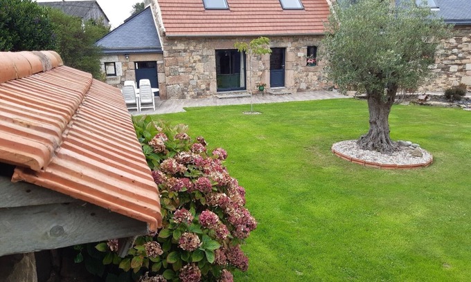 Pleumeur-Bodou House | cottage "an ti coz" detached house completely renovated in2018.