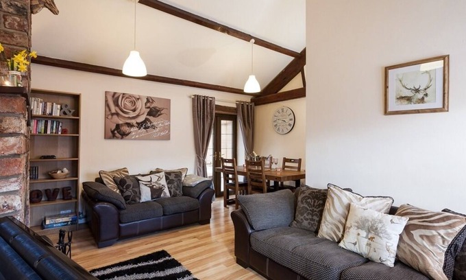York Cottage | Cottage at bridge Farm Cottages (2 bedrooms)