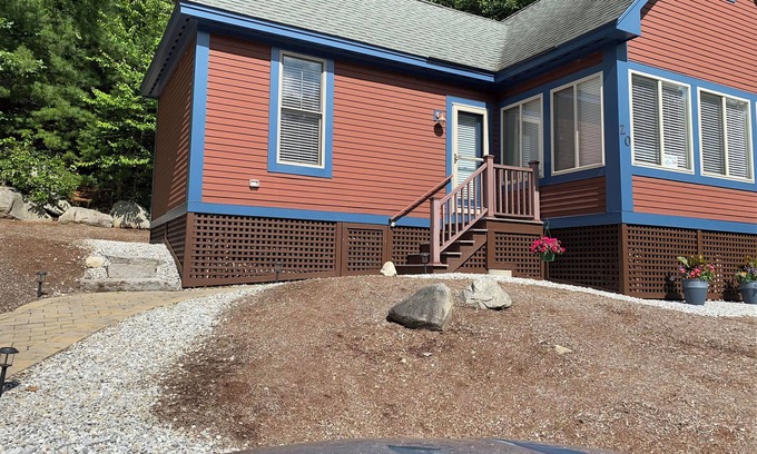 Summer Village Cottage | Cottage at Summer Village Gated Waterfront Resort Community-20 Miles from Boston