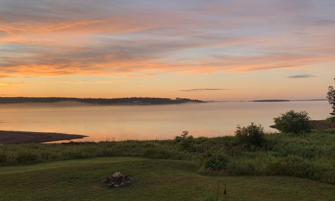 Robbinston Cottage | Cottage By The Bay