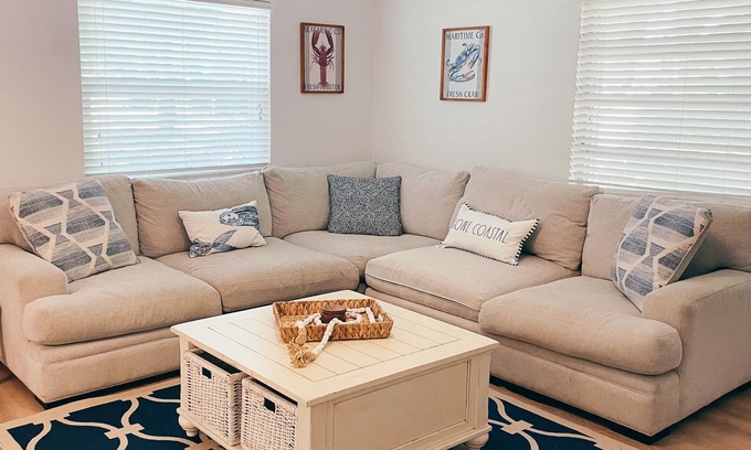 Dunedin Cottage | Cottage by the gulf