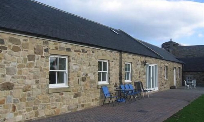 Durham Cottage | Cottage Clydesdale at Hamsteels Hall