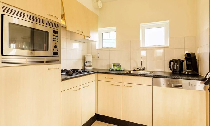 Municipality of Emmen House | Cottage Comfort Duplex 8 Personen 2 Badezimmer