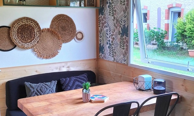 Lacroix-sur-Meuse Cottage | Cottage Cosy Aux Lauriers à Lacroix sur Meuse
