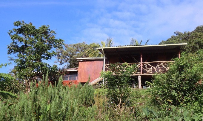 Barroui Cottage | Cottage Eco Responsable en Bois au Décor Atypique au Coeur de la Nature