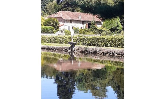 Bussiere-Galant House | Cottage Etangs des Cygnes