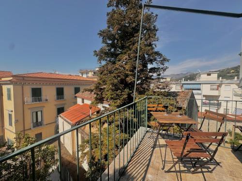 Sorrento Apartment | Cottage Fabrizio apartment surrounded by greenery in the center