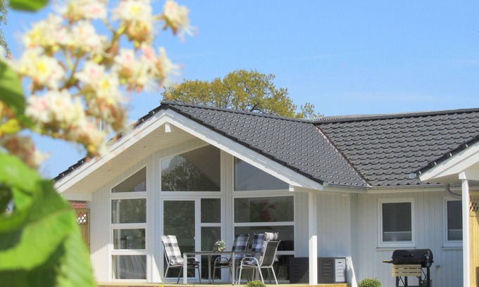 Groemitz House | Cottage for 4 guests with 67m² in Grömitz (2720)