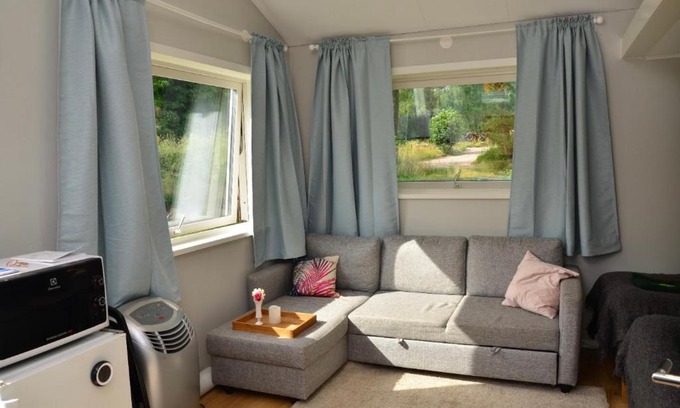 Holm House | Cottage for visiting sea, city, forest