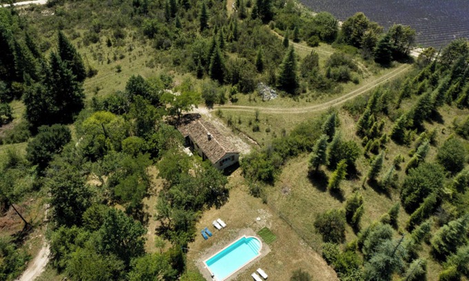 Montcuq House | Cottage 'Bergerie Piscine Privée, Jacuzzi' with Private Pool, Private Terrace and Wi-Fi