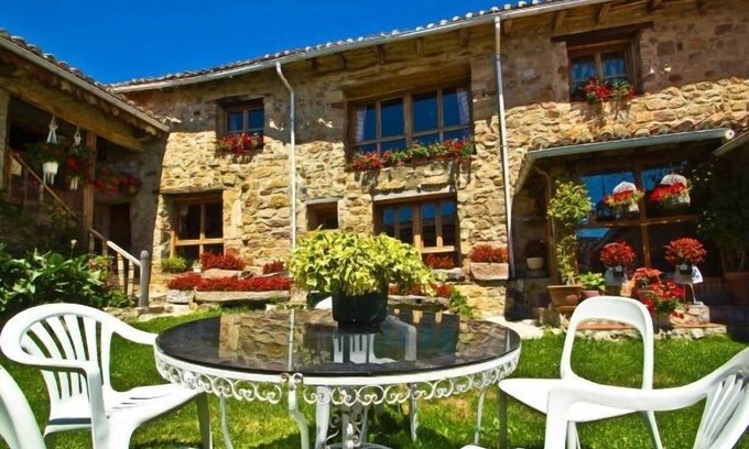 San Mames de Zalima Cottage | Cottage (full rental) Los Hidalgos de San Mamés for 6 people