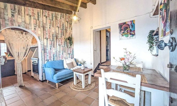 La Joya Cottage | Cottage in La Joya with Pool and Garden