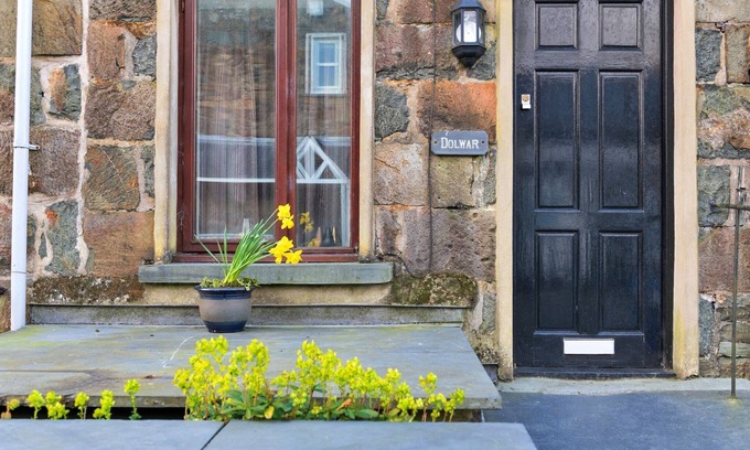 Ffestiniog Cottage | Cottage in Snowdonia with Stunning Mountain Views