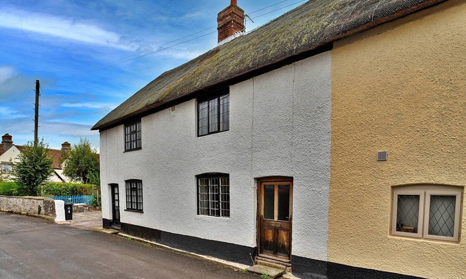 Stogursey Cottage | Cottage in Stogursey near Quantock Hills