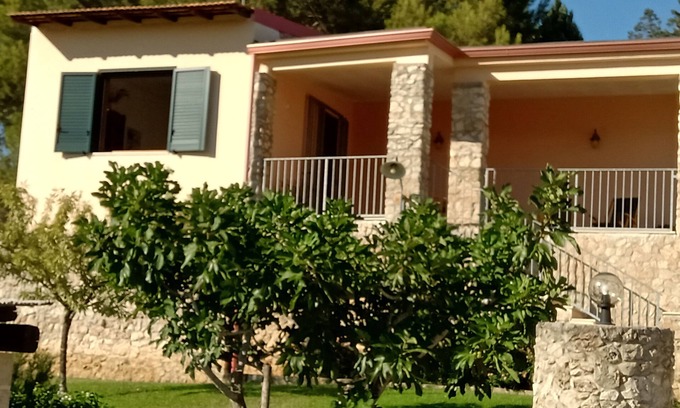 Sannicola Villa | Cottage in the countryside, with sea view