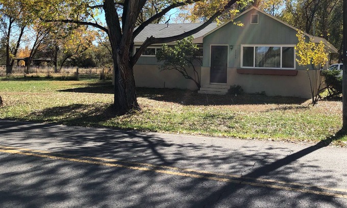 Redlands House | Cottage in the Woods near Colorado National Monument, Biking and Hiking, Skiing