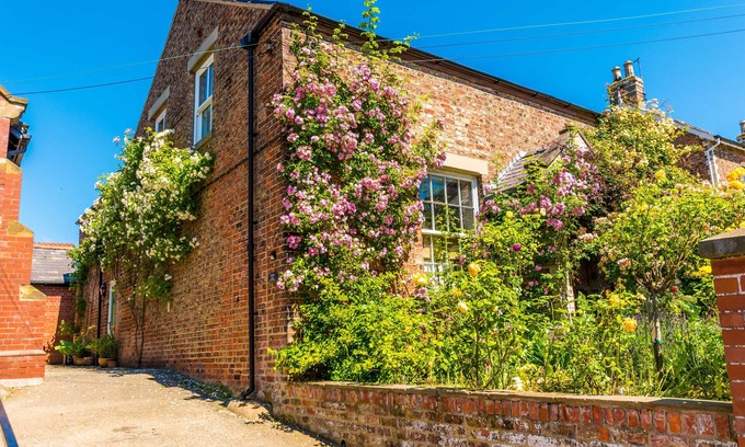 Scawton House | Cottage in village location with lovely views to the Hambleton Hills and White H