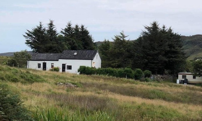 Bunessan Cottage | Cottage-IsleofMull-StunningViews-WiFi-Parking