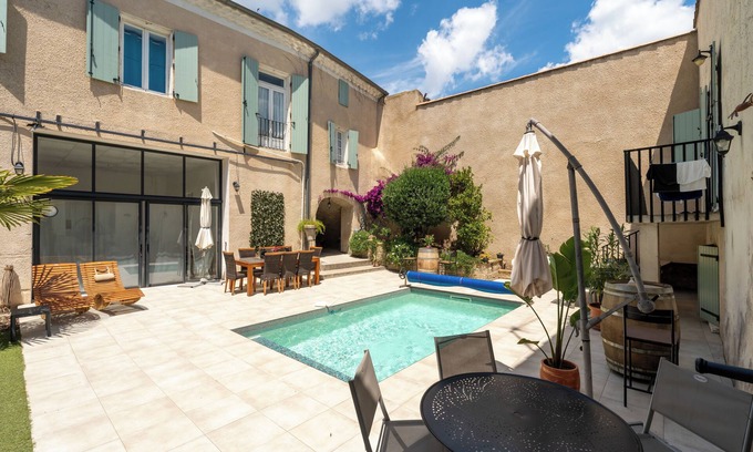 Autignac Bed & Breakfast | Cottage La coquillade - 2 people
