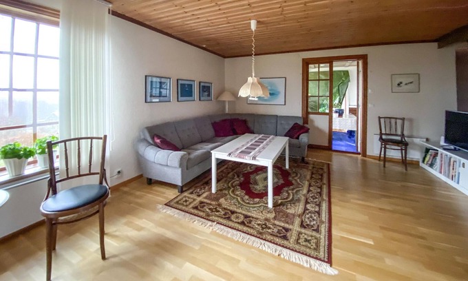 Jalluntofta House | Cottage near a beautiful lake