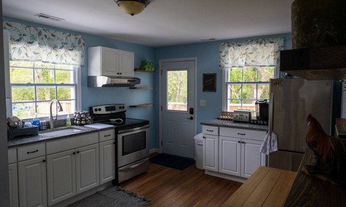 Rectortown House | Cottage near Middleburg in the Center of Hunt and Wine Country