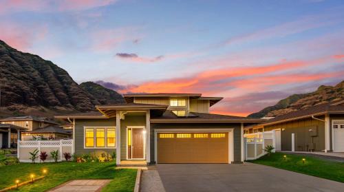 Makaha Valley House | Cottage Nene by AvantStay Mountain View Garden