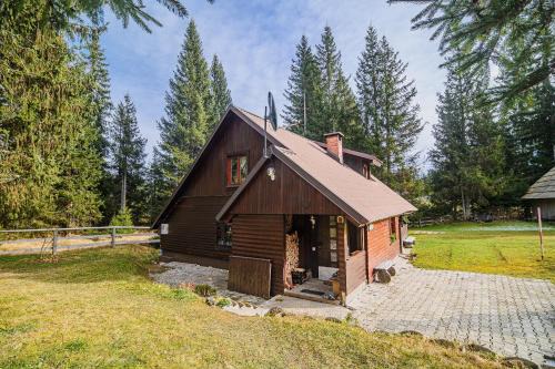 Goreljek Ski Chalet | Cottage of Rising Sun