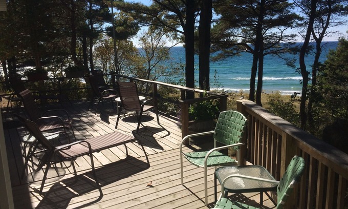 New Era Cottage | Cottage on Lake Michigan - Private Beach