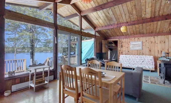 Shortts Lake Cottage | Cottage on Shortts Lake