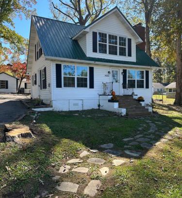 Knoxville House | Cottage on the Hill Knoxville